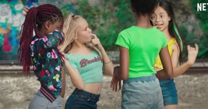 A Lot of People Think the New Netflix Movie 'Cuties' Crosses a Line by Sexualizing 11-Year-Olds