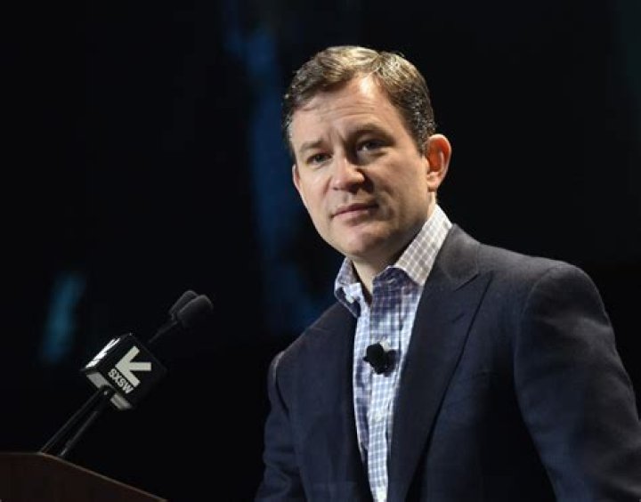 Dan Harris Is Officially Leaving 'GMA' Weekend Here's Why