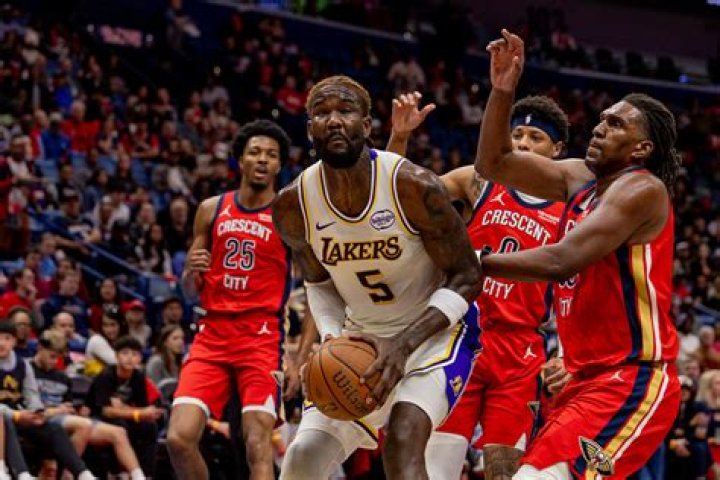 What Happened toDeandre Ayton? ·