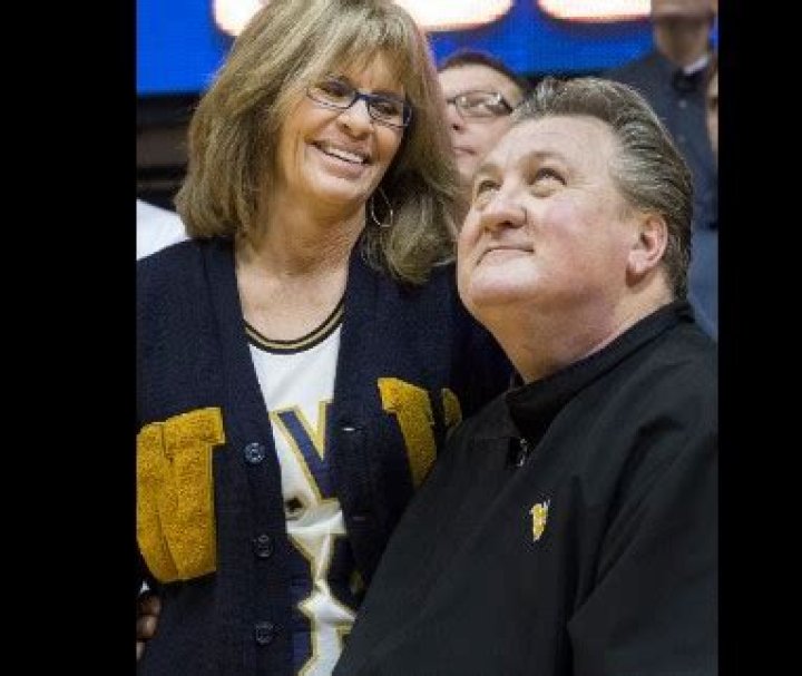 Who is Bob Huggins' Wife? Meet June Huggins ·